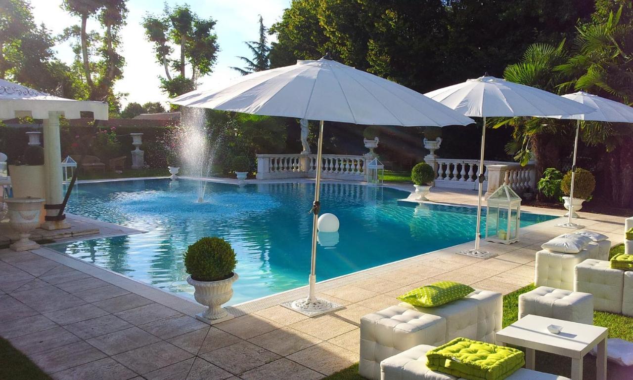Villa Patrizia Magnago Екстер'єр фото
