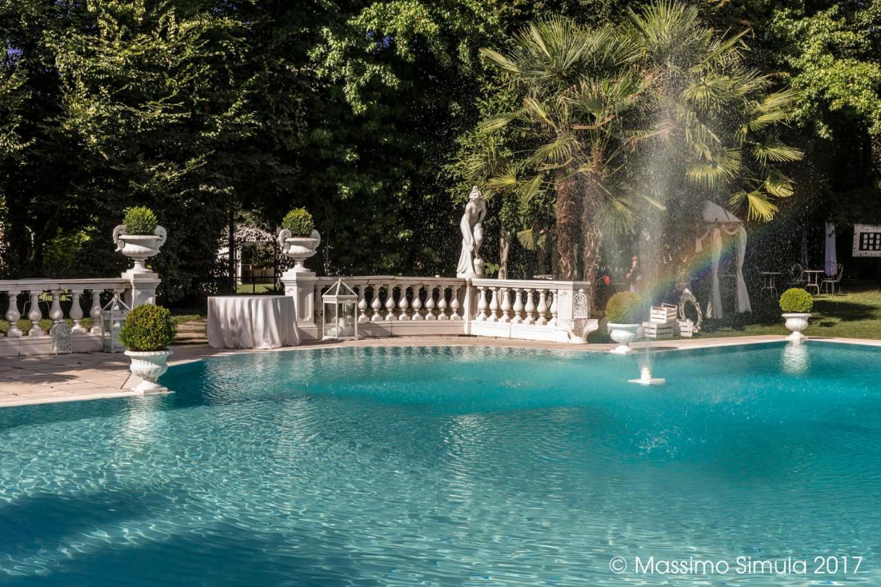 Villa Patrizia Magnago Екстер'єр фото